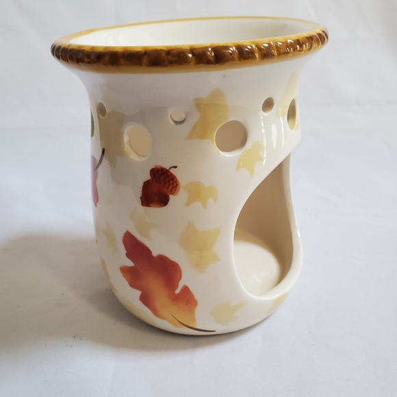 Fall Leaves Candle Tart Warmer - Picture 5 of 7